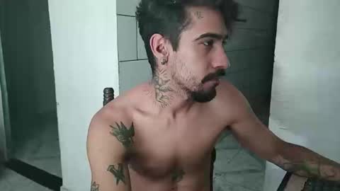 Snapshot of dmacedo96 chatting on 02/24/25, 04:47 AmigodotadoZL online show from 02/24/25, 04:47