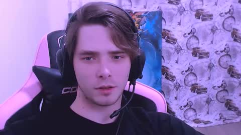 Snapshot of dmitryromanov chatting on 11/20/25, 12:11 Dead A online show from 11/20/25, 12:11