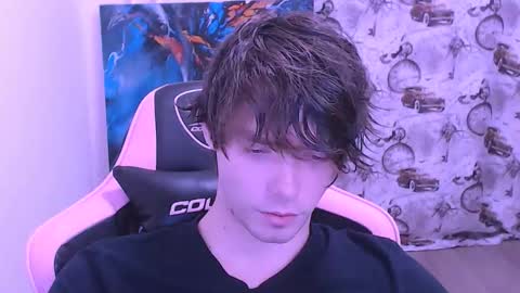 Snapshot of dmitryromanov chatting on 11/28/25, 03:53 Dead A online show from 11/28/25, 03:53