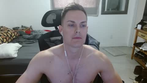 Snapshot of dmoney212 chatting on 12/26/24, 06:01 dmoney212 online show from 12/26/24, 06:01