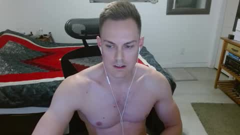 Snapshot of dmoney212 chatting on 10/10/25, 05:28 dmoney212 online show from 10/10/25, 05:28