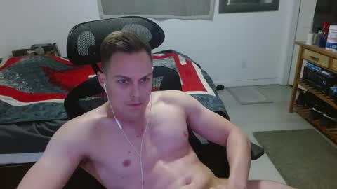 Snapshot of dmoney212 chatting on 12/05/25, 06:44 dmoney212 online show from 12/05/25, 06:44