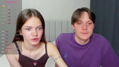 Polly and Kiriko online show from 10/02/25, 07:54