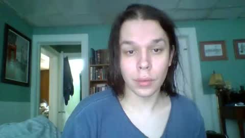 Snapshot of dobb582726 chatting on 10/19/25, 05:13 dobb582726 online show from 10/19/25, 05:13