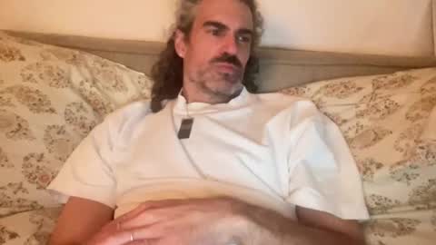 Snapshot of doctorjwillseeyounow chatting on 09/29/25, 03:11 doctorJwillseeyounow online show from 09/29/25, 03:11