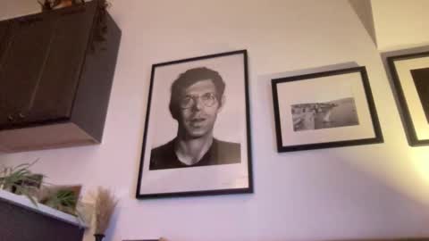 Snapshot of doctorjwillseeyounow chatting on 11/16/25, 09:48 doctorJwillseeyounow online show from 11/16/25, 09:48