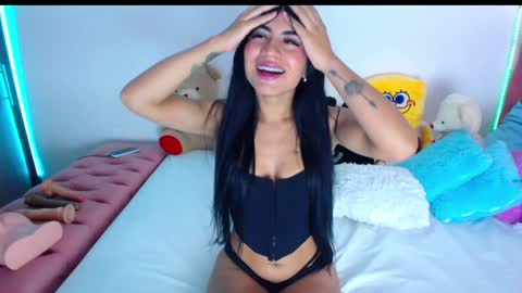 Snapshot of doe_sofi chatting on 12/22/24, 08:36 sofi online show from 12/22/24, 08:36