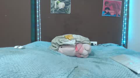 doeschi_fox online show from 06/01/26, 02:46