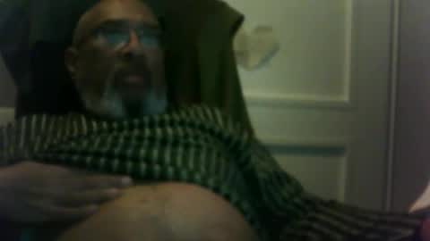 Snapshot of dofrank969 chatting on 01/11/26, 01:21 dofrank969 online show from 01/11/26, 01:21