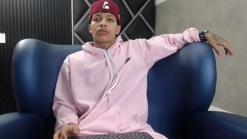 Snapshot of dogan_renz0 chatting on 02/02/26, 07:23 Dogan online show from 02/02/26, 07:23