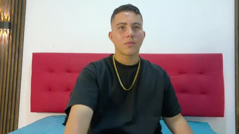  01 online show from 05/15/26, 11:50