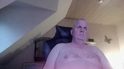 doggy2629 online show from 02/06/26, 04:32