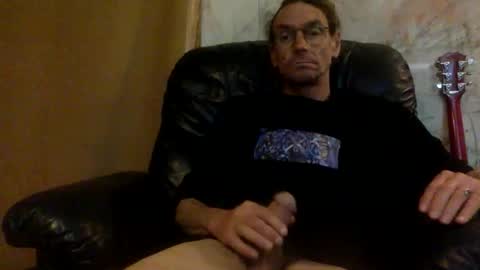 Snapshot of dogstarmanitee chatting on 10/30/25, 09:11 dogstarmanitee online show from 10/30/25, 09:11