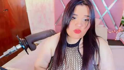 Dolce Pearl online show from 04/25/26, 03:09