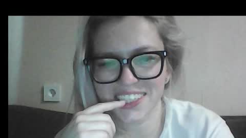 dolce_tempt online show from 02/16/26, 06:53