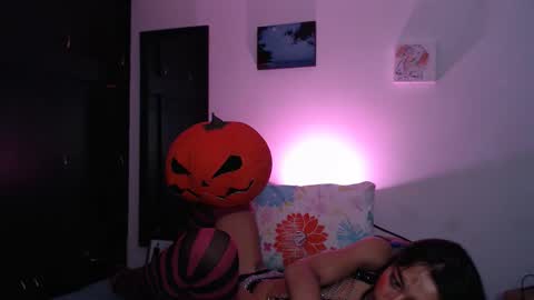 dolceclown_ online show from 11/01/25, 06:48