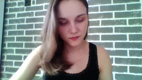 dolcezza_ online show from 03/30/26, 12:17