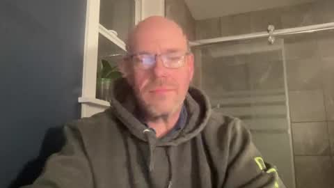 Snapshot of dolins chatting on 06/06/26, 05:12 dolins online show from 06/06/26, 05:12