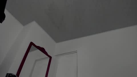 Snapshot of doll10starx chatting on 12/07/24, 09:22 Ludika Santiago online show from 12/07/24, 09:22