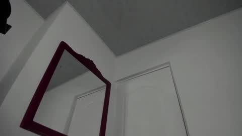 Snapshot of doll10starx chatting on 02/18/25, 10:14 Ludika Santiago online show from 02/18/25, 10:14