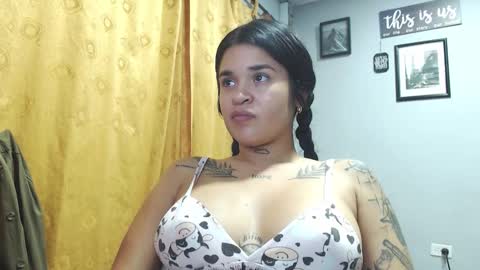 doll_and_thebrown online show from 10/08/25, 11:24