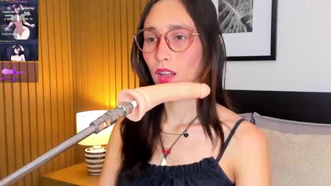 Bella  online show from 03/18/26, 08:01