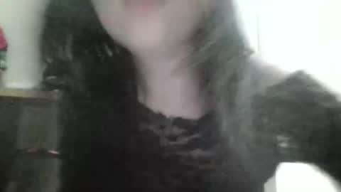 doll_dollys_ online show from 03/31/26, 12:34