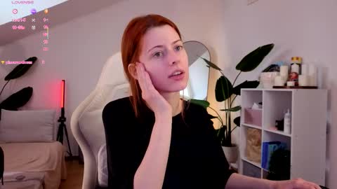 Your doll Lesli online show from 12/03/25, 09:51