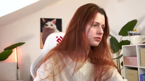 Your doll Lesli online show from 03/20/26, 01:05