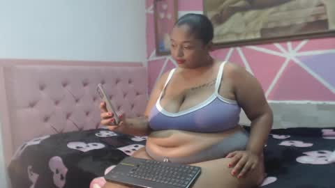 doll rihana online show from 04/23/26, 08:11