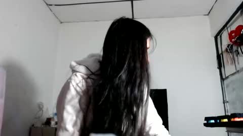 Snapshot of doll_sary chatting on 02/12/25, 02:56 Catherine XXX online show from 02/12/25, 02:56