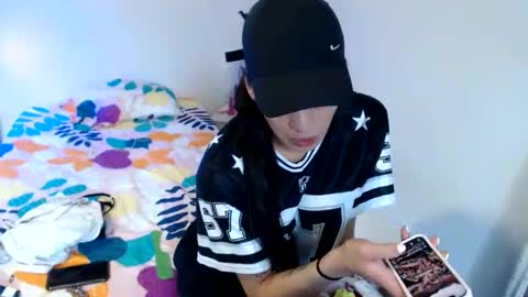 Catherine XXX online show from 04/22/26, 07:04