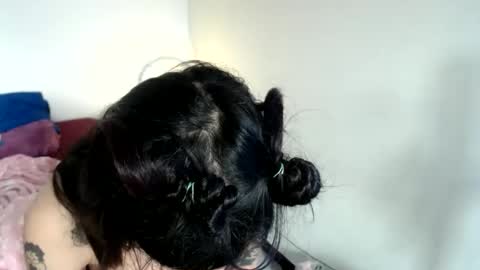 Snapshot of doll_sary chatting on 04/25/26, 06:16 Catherine XXX online show from 04/25/26, 06:16