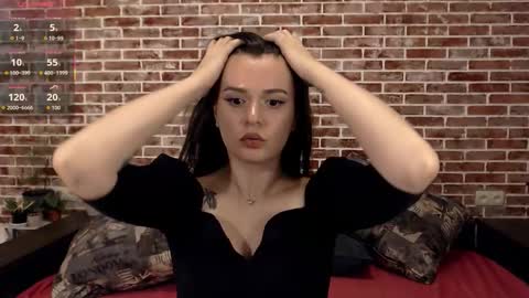 Snapshot of doll_tiffany chatting on 11/01/25, 06:32 Jade online show from 11/01/25, 06:32