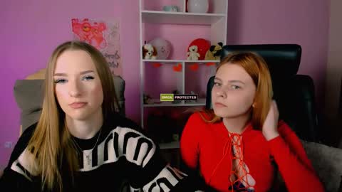 Snapshot of doll_vey chatting on 02/26/25, 04:24 doll_vey online show from 02/26/25, 04:24