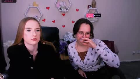 Snapshot of doll_vey chatting on 03/01/25, 03:27 doll_vey online show from 03/01/25, 03:27