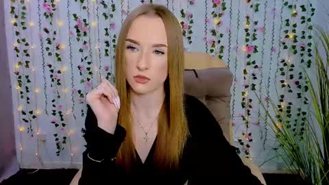Snapshot of doll_vey chatting on 03/09/25, 09:24 doll_vey online show from 03/09/25, 09:24