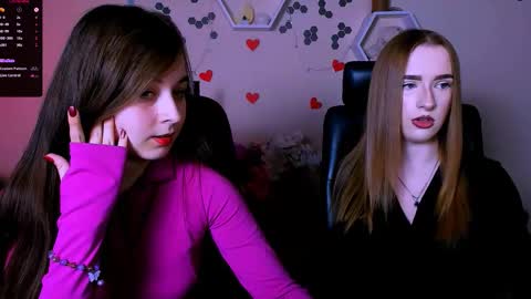 Snapshot of doll_vey chatting on 09/21/25, 07:04 doll_vey online show from 09/21/25, 07:04