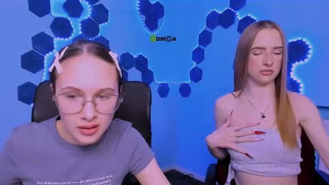 doll_vey online show from 12/20/25, 08:27