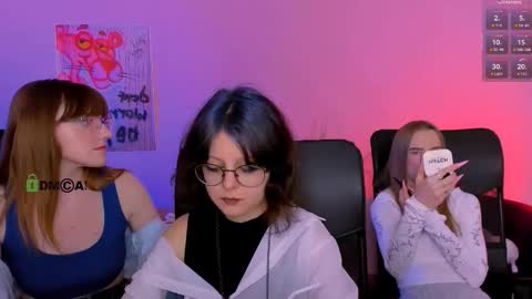 doll_vey online show from 12/21/25, 08:38