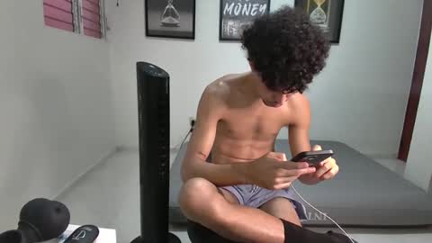 DollarHot30 online show from 11/07/25, 10:21