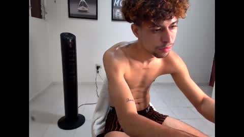 DollarHot30 online show from 02/18/26, 02:07