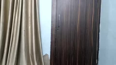 dollmeenu online show from 01/16/26, 04:22