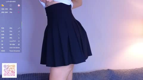 Snapshot of dollniki chatting on 09/27/25, 01:16 Niki Doll online show from 09/27/25, 01:16