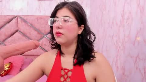 Snapshot of dolls_antonella chatting on 06/12/26, 11:42 Antonella online show from 06/12/26, 11:42