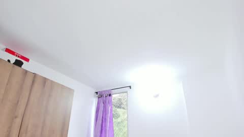 dolly walker online show from 10/04/25, 09:24