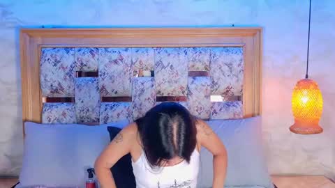 Snapshot of dollydarla chatting on 05/09/26, 11:37 dollydarla online show from 05/09/26, 11:37