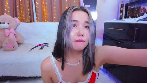 Snapshot of dollyiaa chatting on 12/29/24, 02:42 Dollya online show from 12/29/24, 02:42