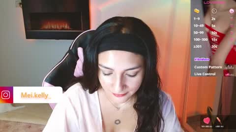 dollykelly_ online show from 03/26/26, 02:17