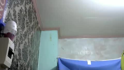 Dolores online show from 09/08/25, 09:03